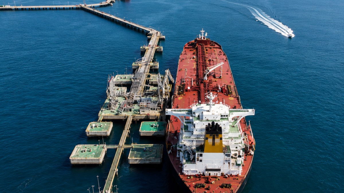 The Hidden Toll of a Closed Strait